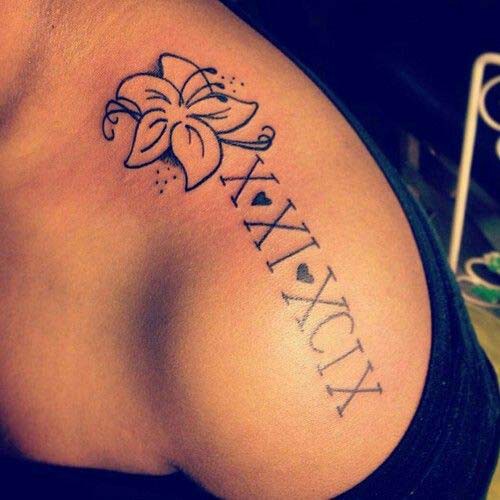 Tatuagem Feminina no Ombro