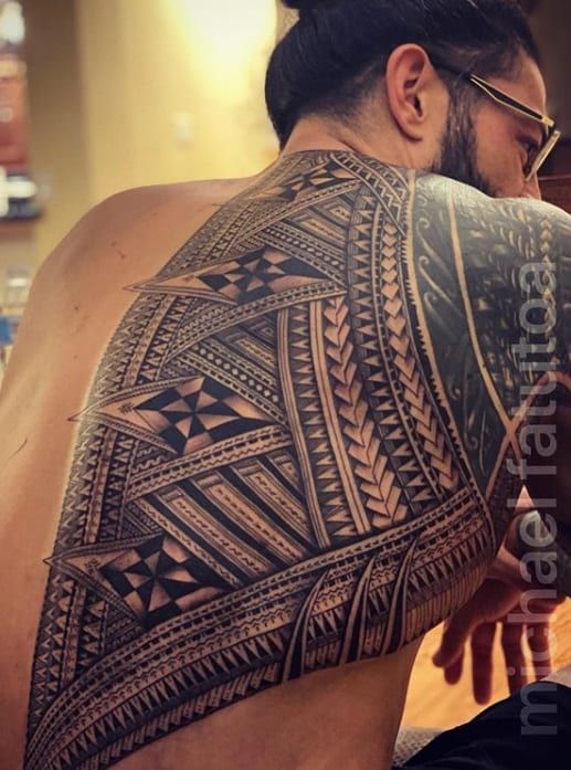 imagem de 55 Inspirações de Tatuagem nas Costas 
