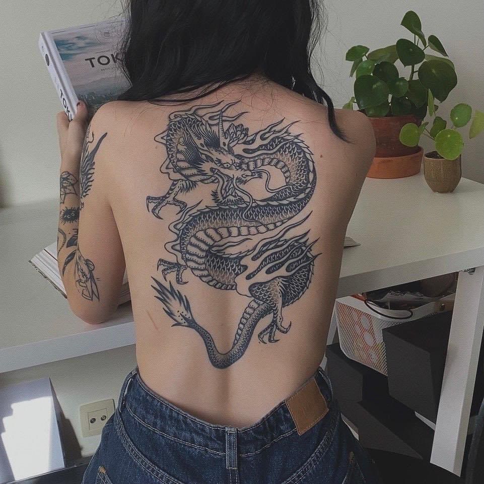 imagem de 55 Inspirações de Tatuagem nas Costas 
