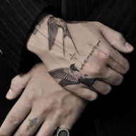 Hand Tattoos for Men: Bold Ideas, Pain Levels, and 2026 Trends