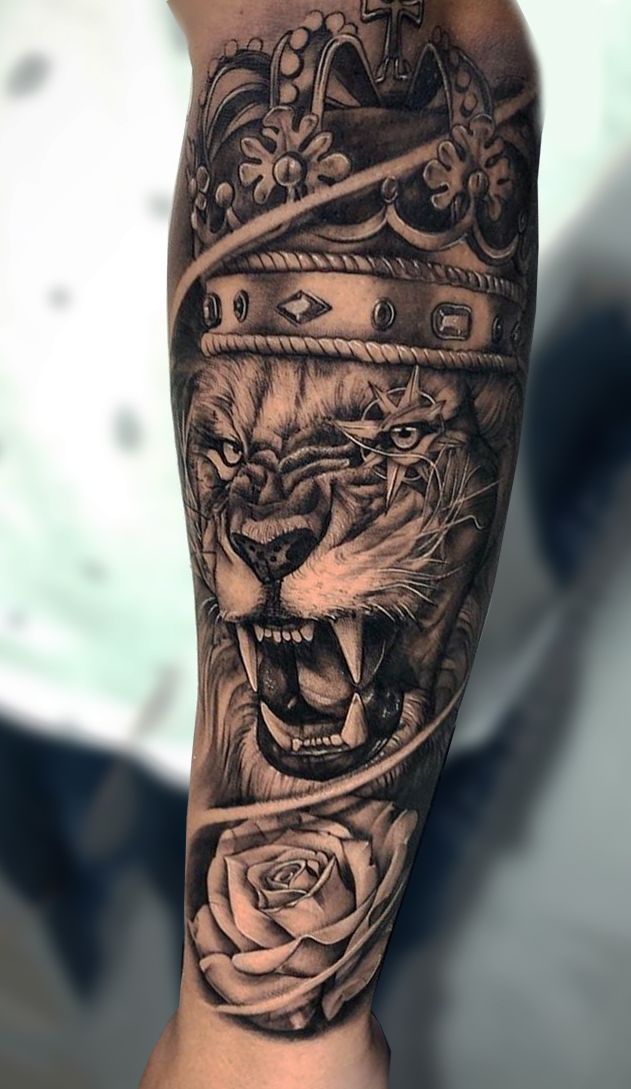 Tatuagem na Panturrilha Masculina