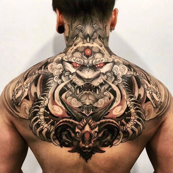 imagem de 55 Inspirações de Tatuagem nas Costas 
