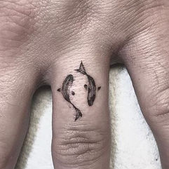 Finger Tattoo Designs