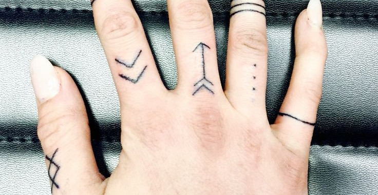 Feminine Hand Design 