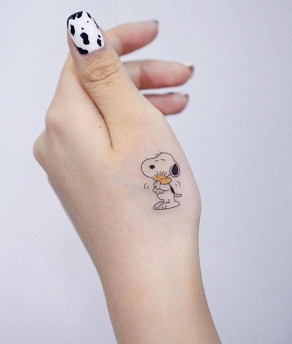 Hand Tattoos for Women