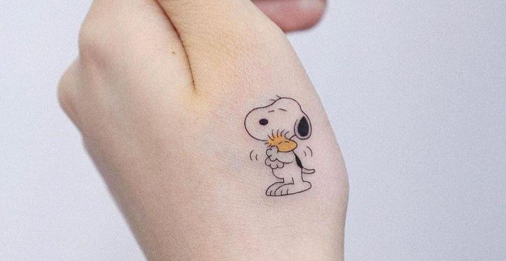 Feminine Hand Design