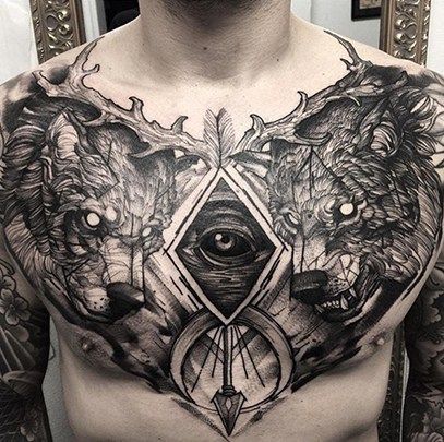 Tatuagem no Peito