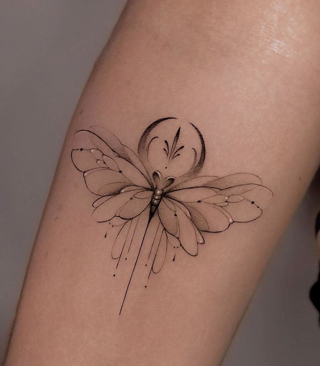 tiny tattoos 
