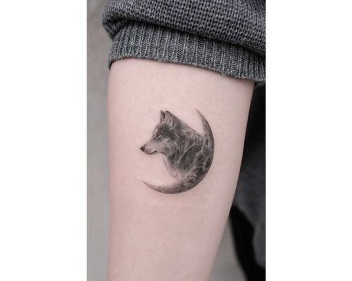 Lua Tattoo