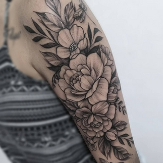 imagem de tatuagem Flores no Braço