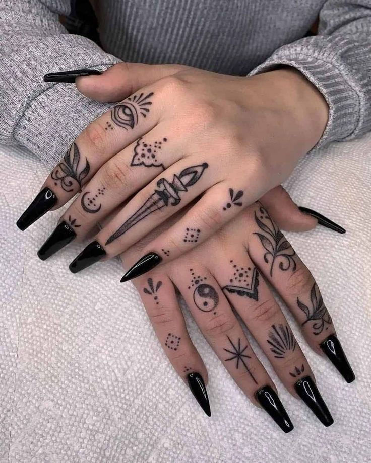 Finger Tattoo Designs