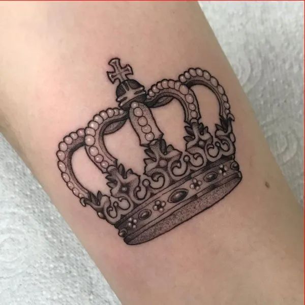 Royal Tattoo 