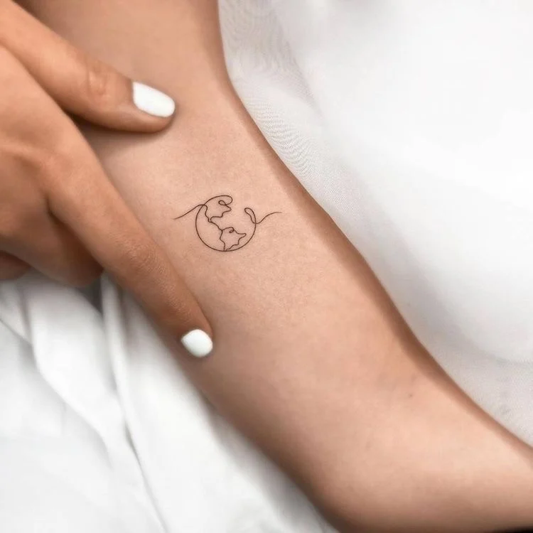Melhores Tatuagens Discretas Para Mulheres 