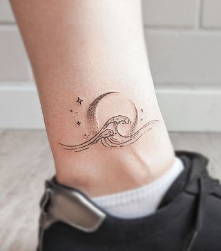Moon Tattoo 