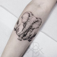 Hand Tattoos for Men: Bold Ideas, Pain Levels, and 2026 Trends