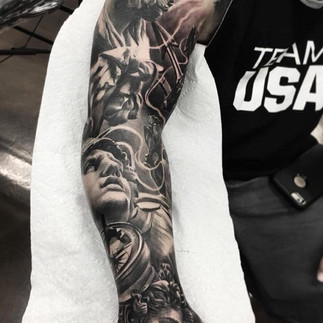 Tattoo no Braço Masculino