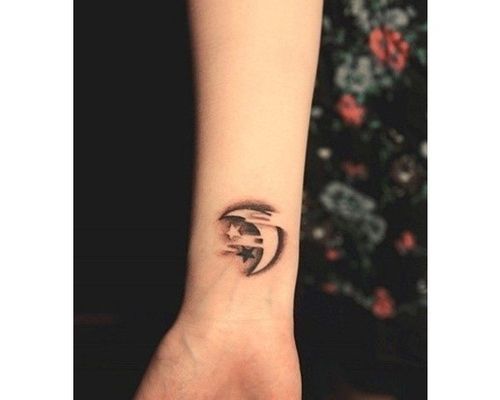 Lua Tattoo
