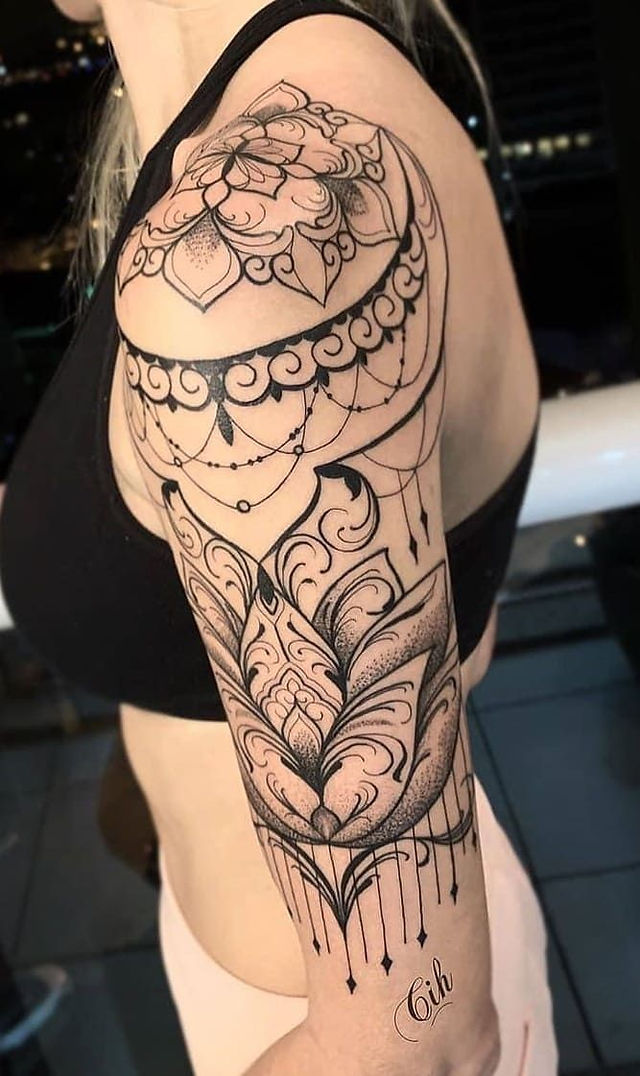 Shoulder Tattoos for Women