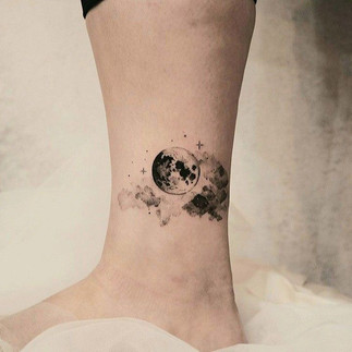 moon tattoo