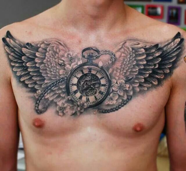 Tatuagem no Peito