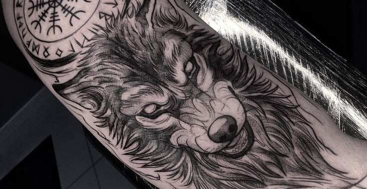 tatuagem viking fenrir