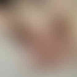 Imagem de Tatuagem Feminina na Mão