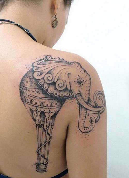 Tatuagem Feminina no Ombro