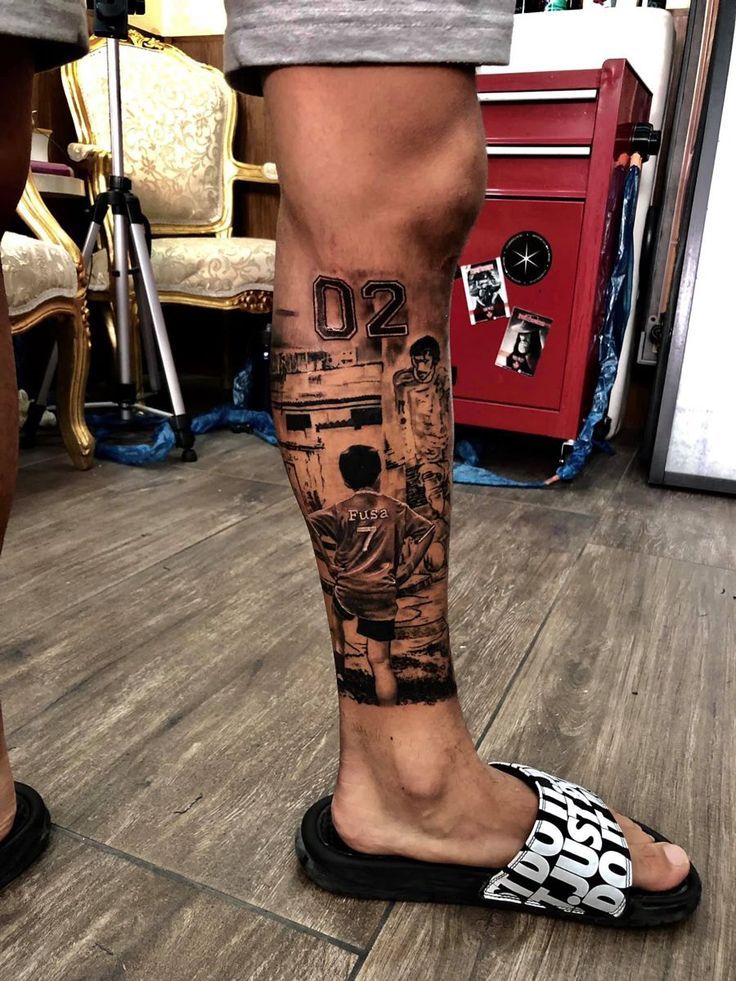 Tatuagem na Panturrilha Masculina