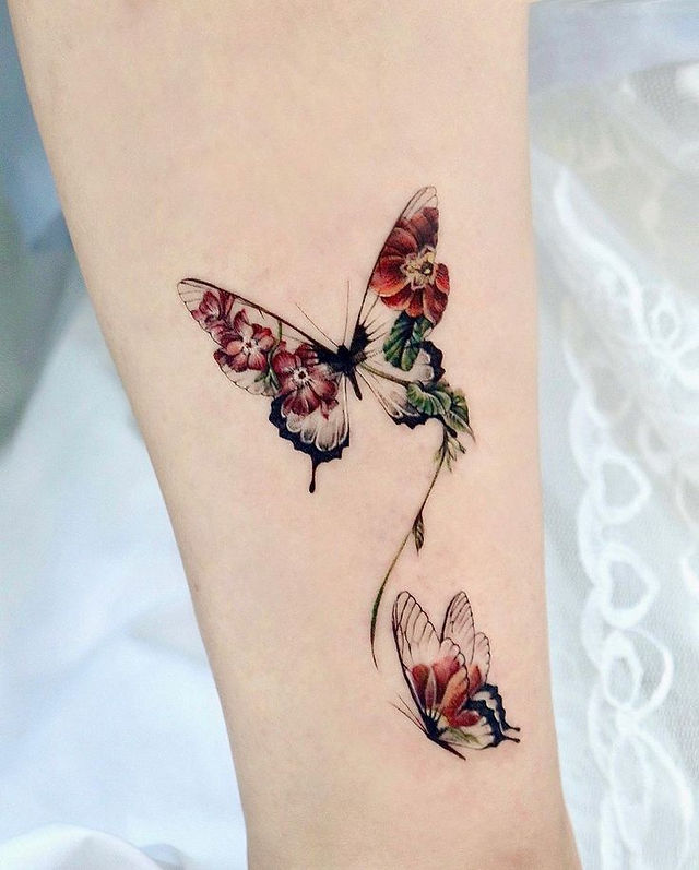 tiny tattoos 