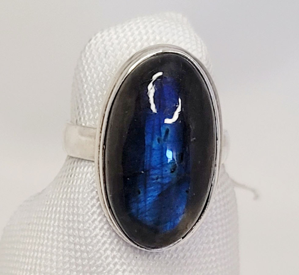 Thumbnail: Ring – Labradorite Oval (.24oz B30-Bg16#675)