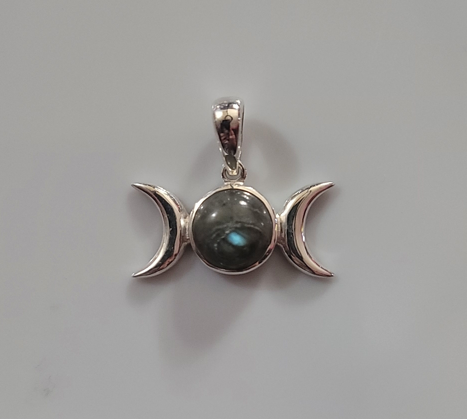 Pendant – Labradorite (.14oz B30-Bg3#93)