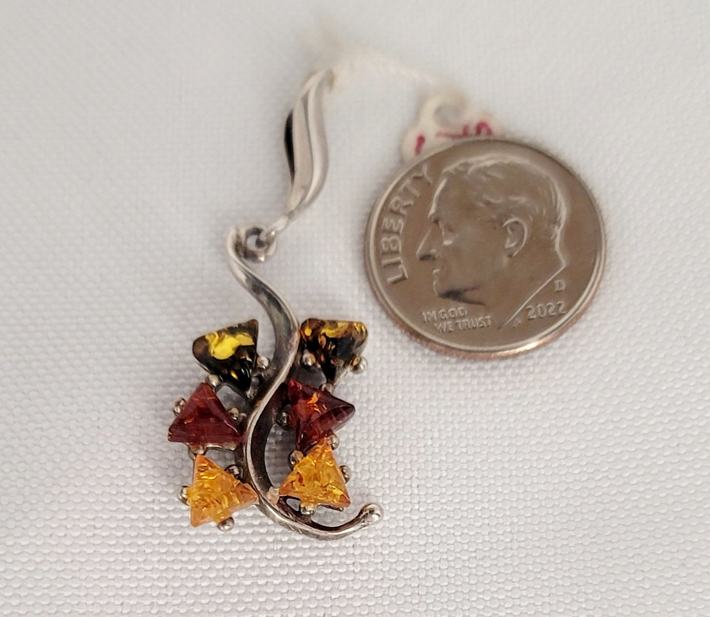 Pendant – Amber & S925 (.10oz B30-Bg1#17)