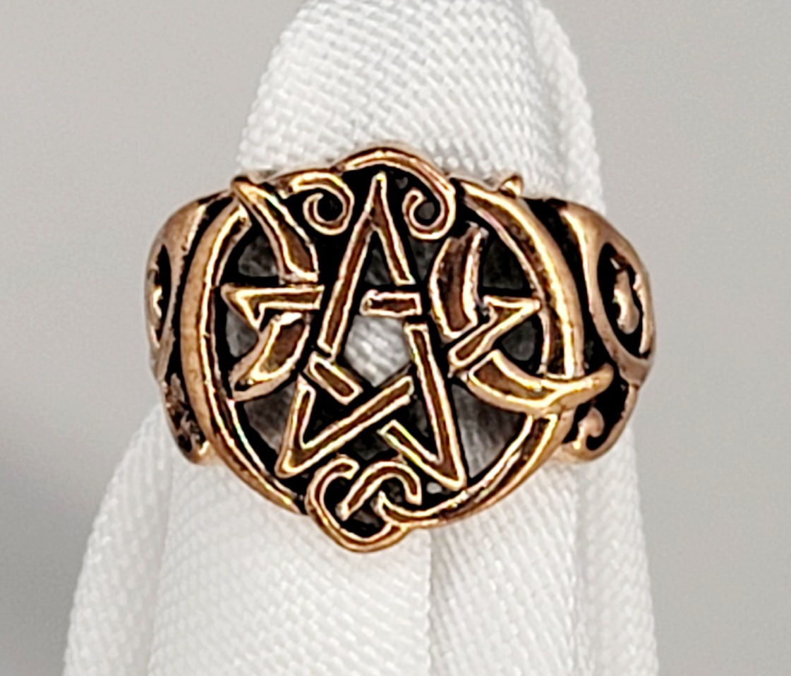 Ring – Pentagram (Size 7) (.14oz B30-Bg10#249)