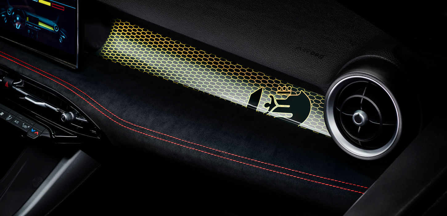 Tonale1173 Giallo1.jpg