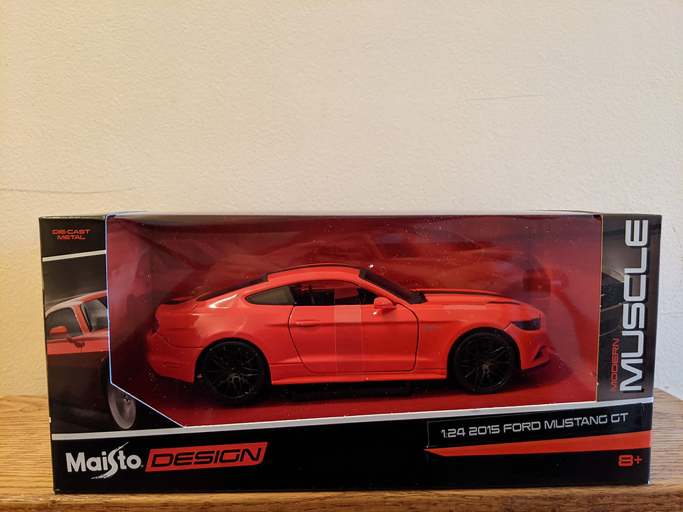 Red Maisto Die-cast 1:24 2015 Ford Mustang GT