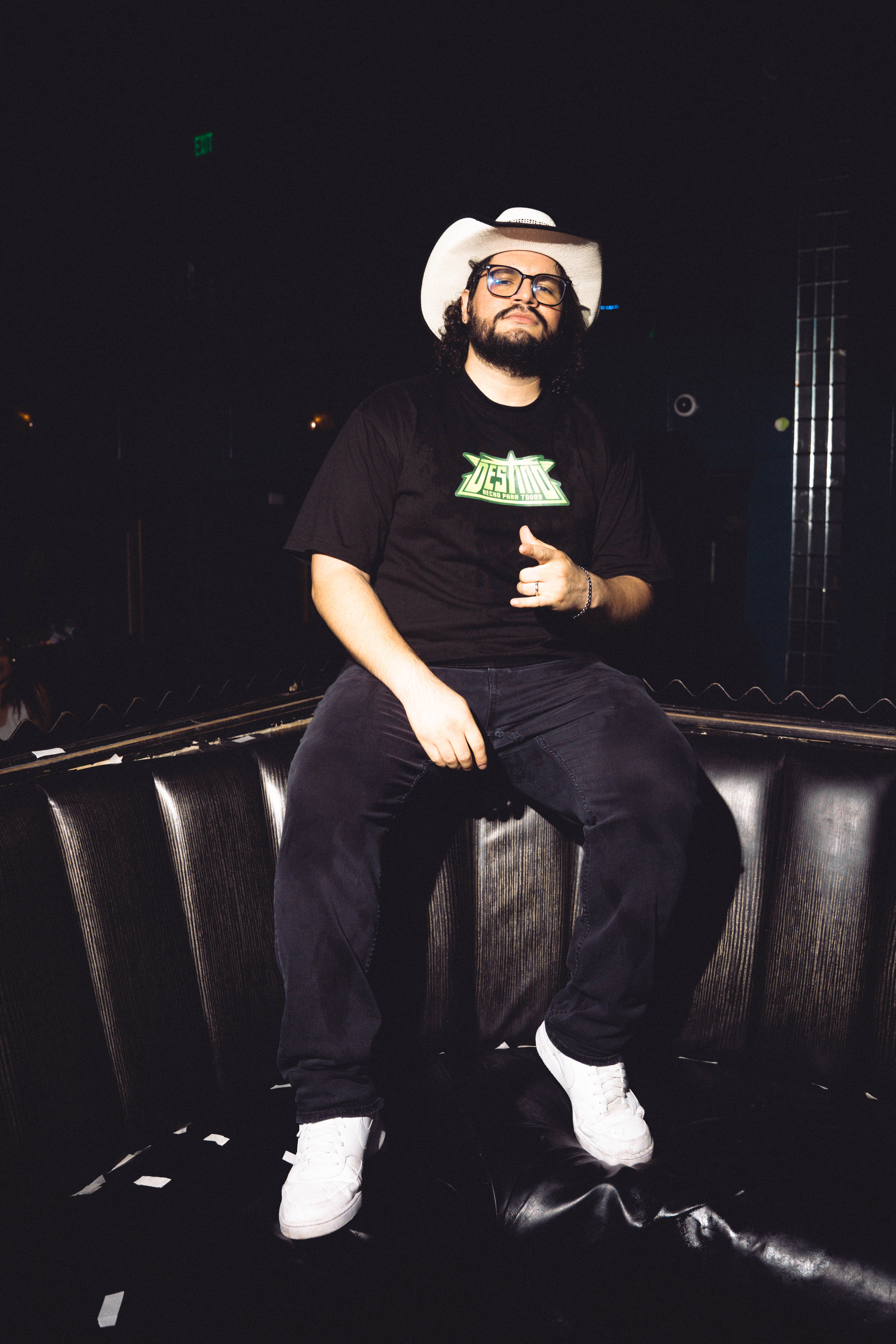 RAYBURGER - PHOTOS (1).jpeg