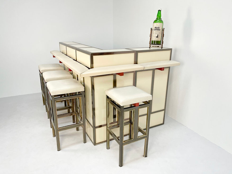 Luxurious Belgochrom Bar