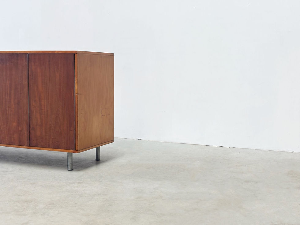 Thumbnail: DB32 sideboard by Cees Braakman for Pastoe
