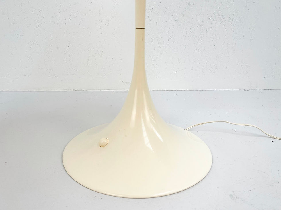 Thumbnail: First edition Panthella table lamp