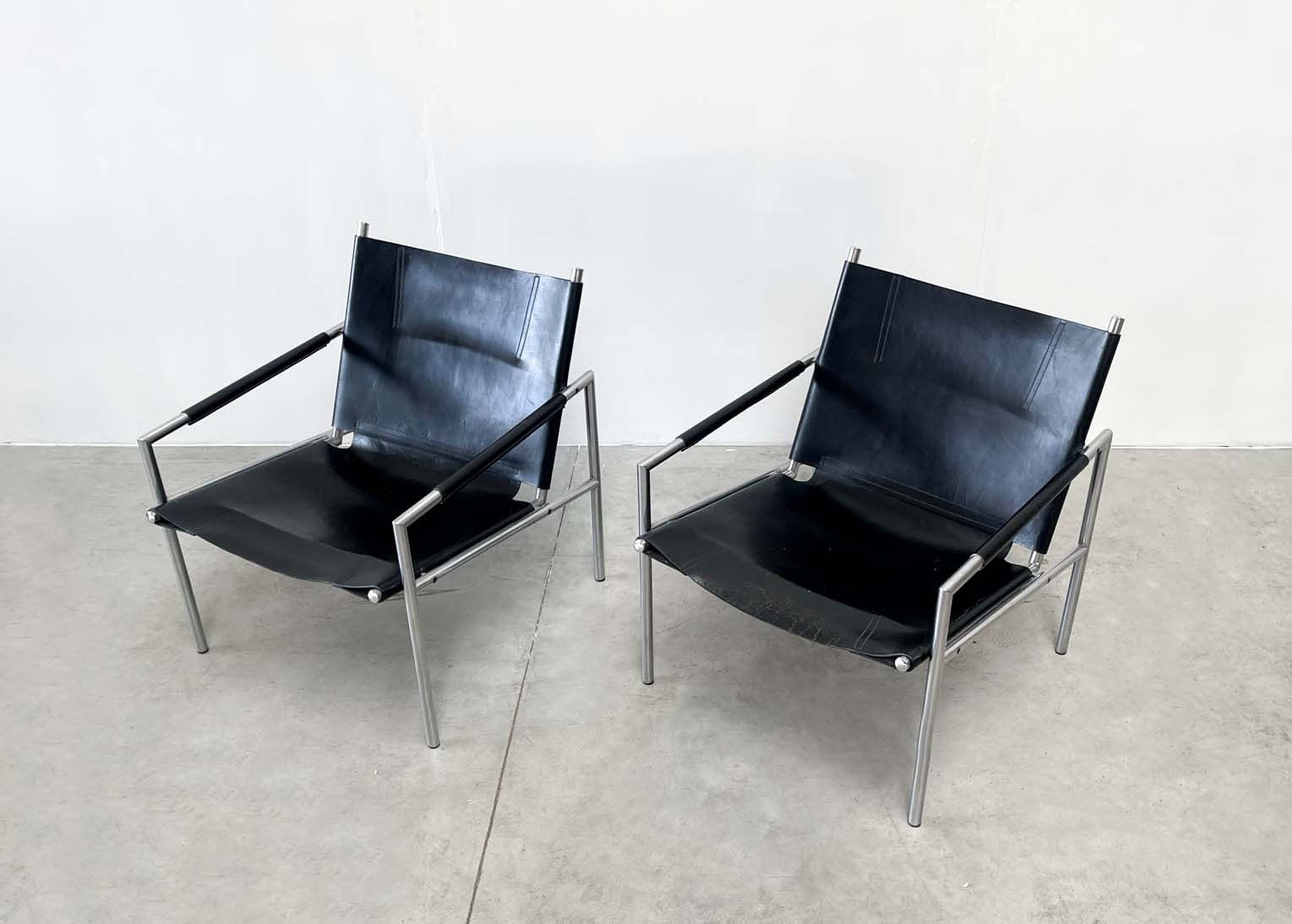 Set of 2 early SZ01 fauteuils by Martin Visser