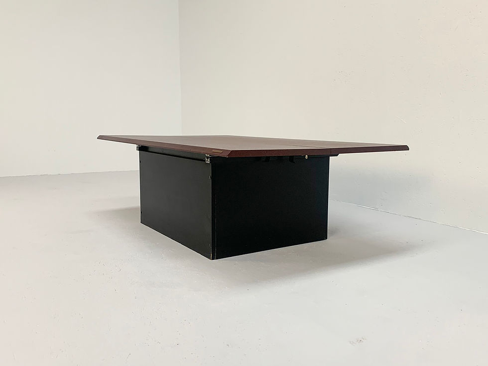 Thumbnail: Hiddenbar coffee table Pierre Vandel