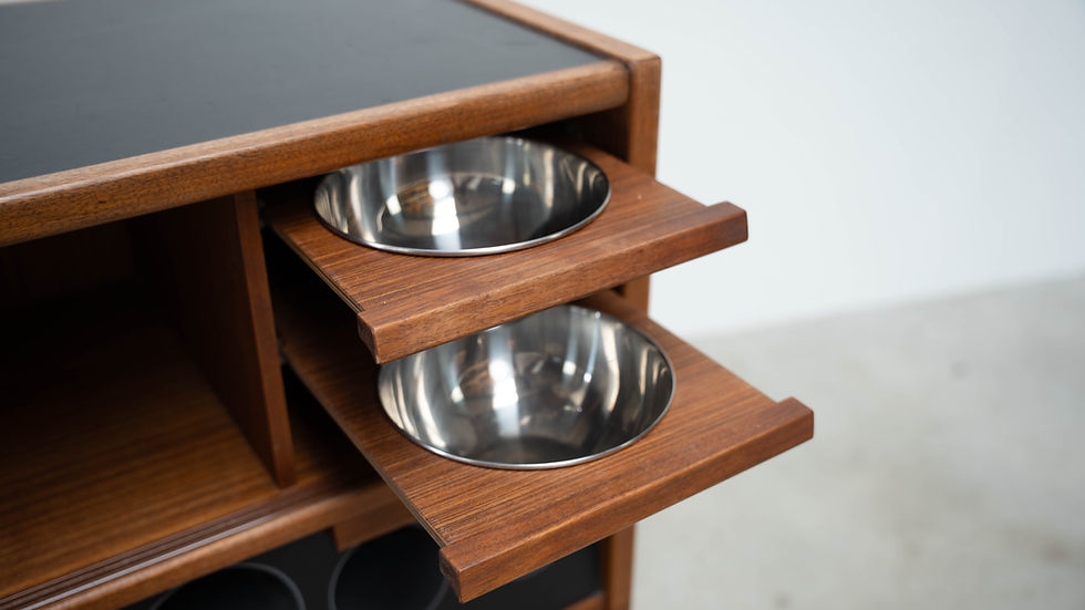 Thumbnail: Dry bar designed by  Erick Buch for Heltborg Møbler