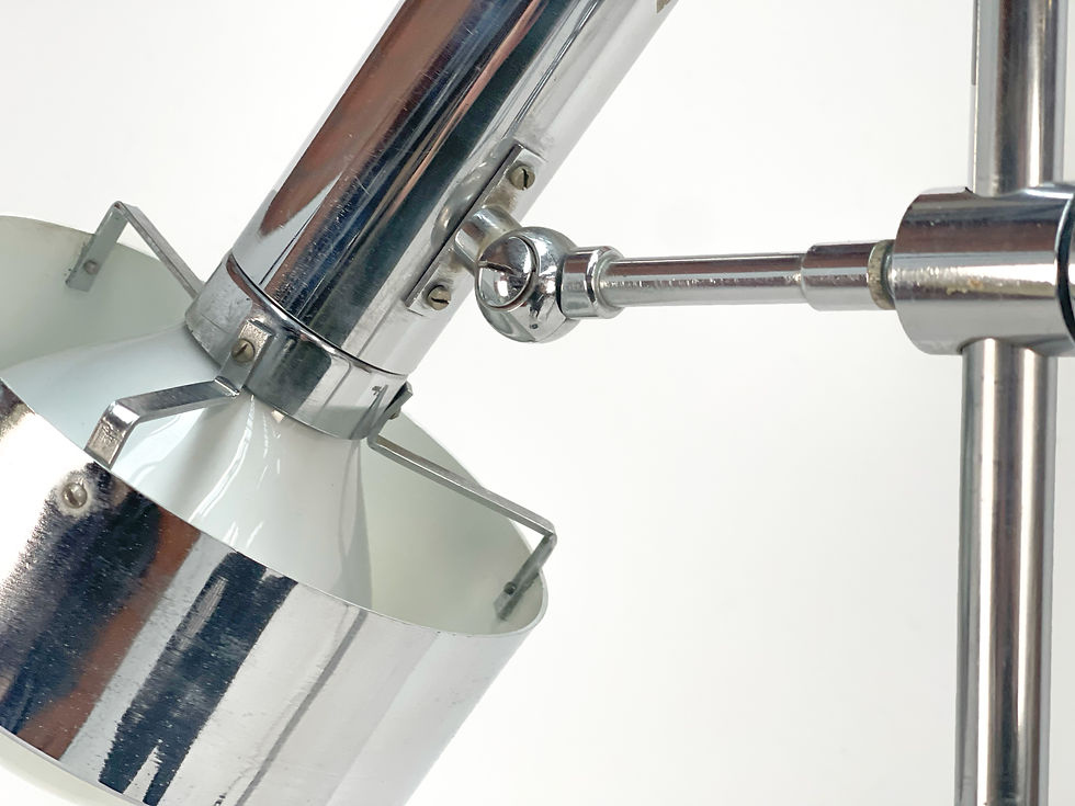 Thumbnail: Lovely Italian floorlamp