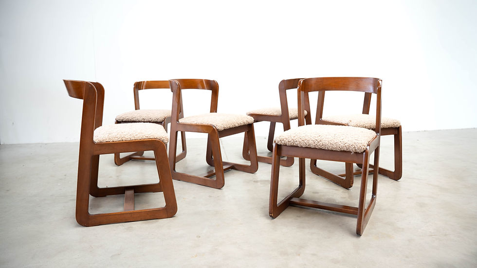 Thumbnail: Set of six Italian dining chairs