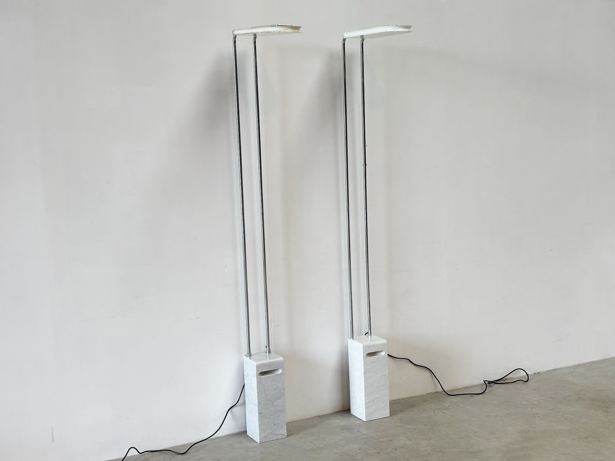 Pair of Skipper floorlamps by Bruno Gecchelin