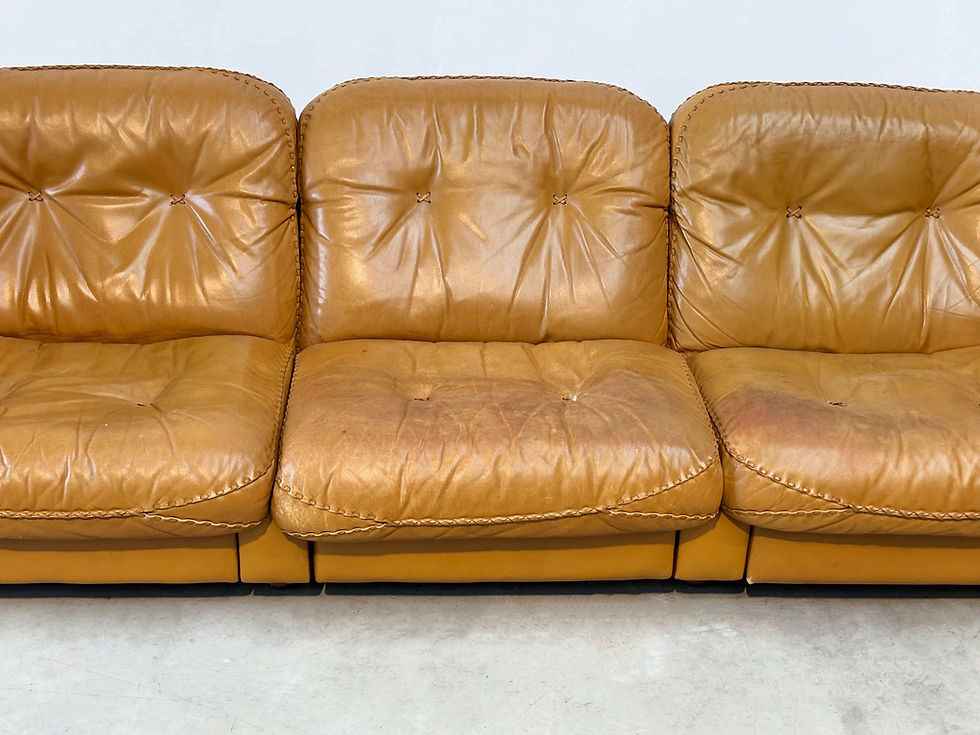 Thumbnail: De Sede DS101 three seater in cognac leather