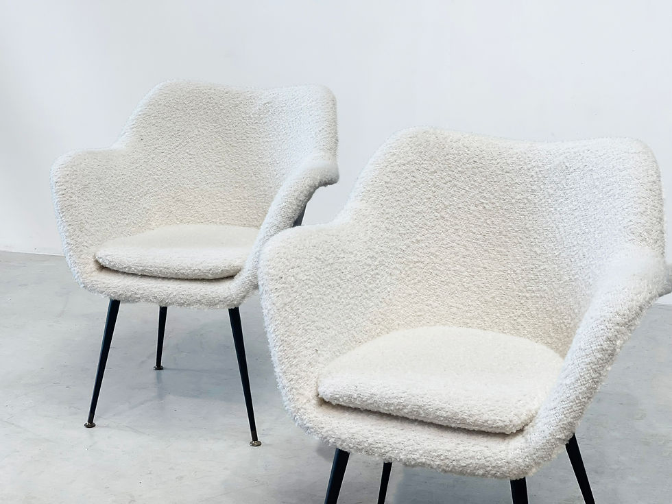 Thumbnail: Boucle lounge / easy chairs