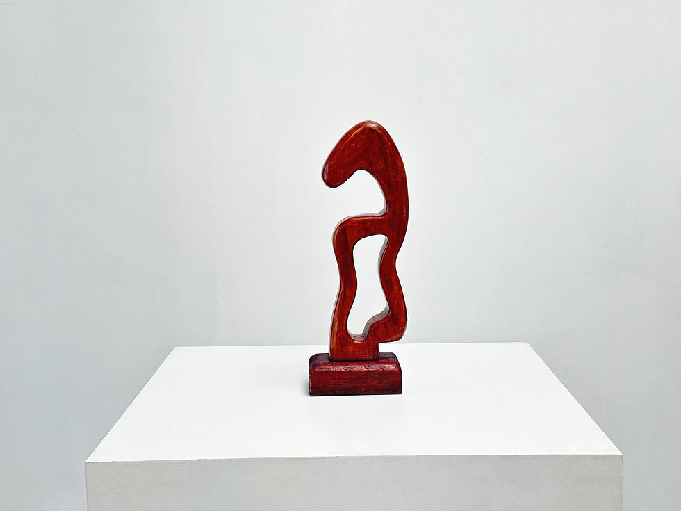 Thumbnail: Free form wooden sculpture