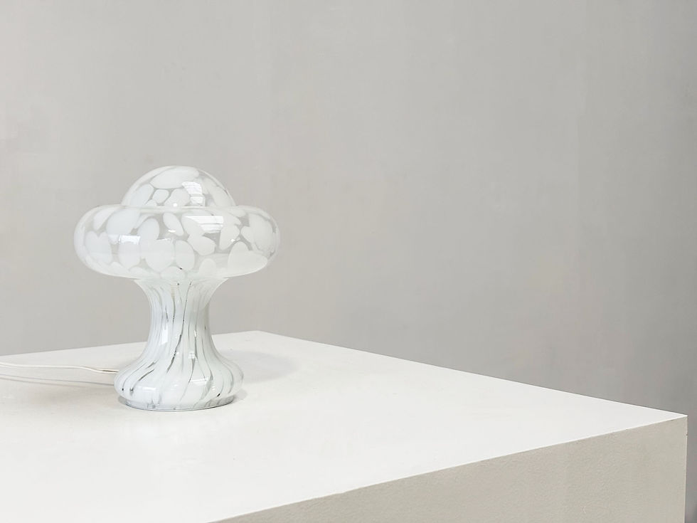 Thumbnail: Mazzega glass table lamp