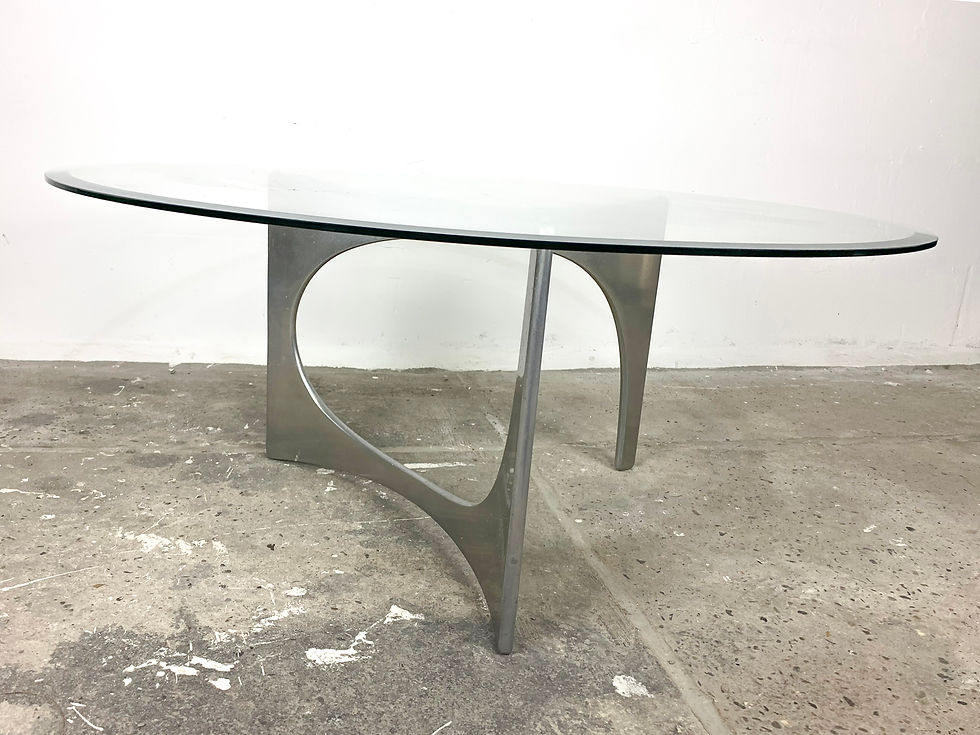 Thumbnail: Knut Hesterberg coffee table